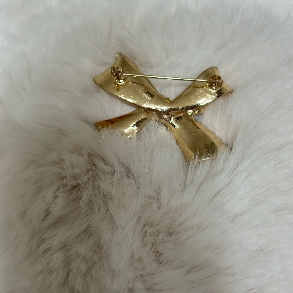 Gold Bow Brooch with Pearl Accents